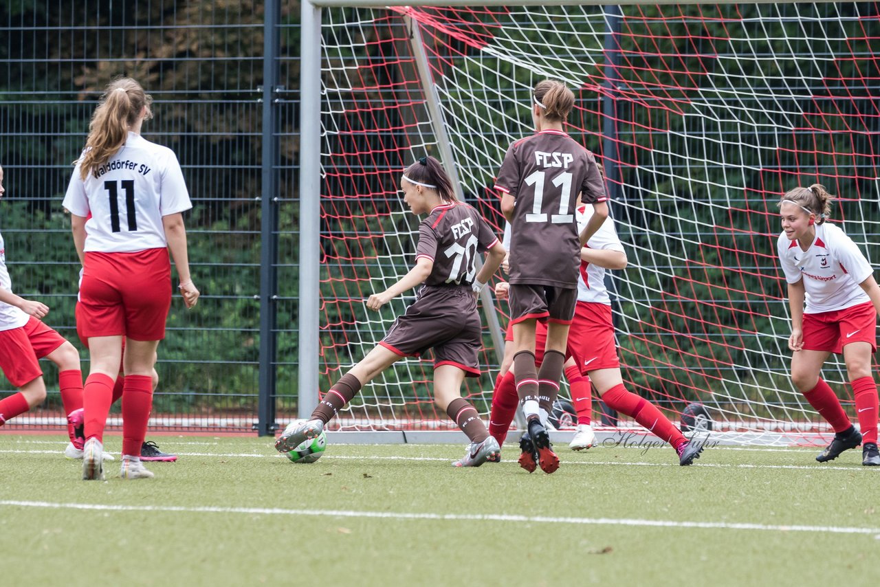 Bild 135 - wBJ Walddoerfer - St. Pauli : Ergebnis: 6:0